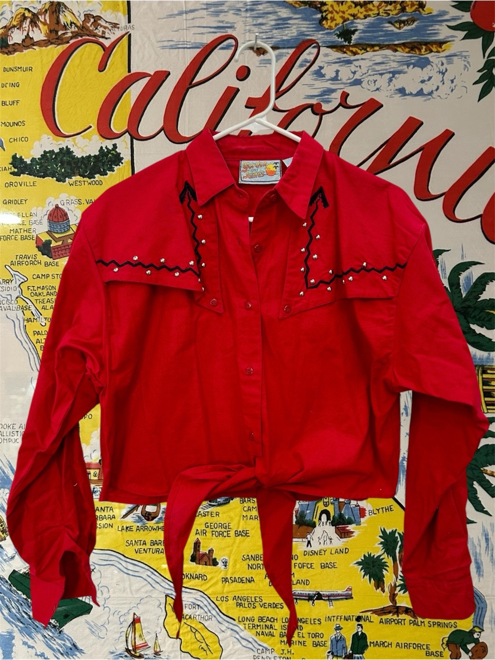 Vintage-Inspired Red Tie-Front Western Shirt - Unbranded